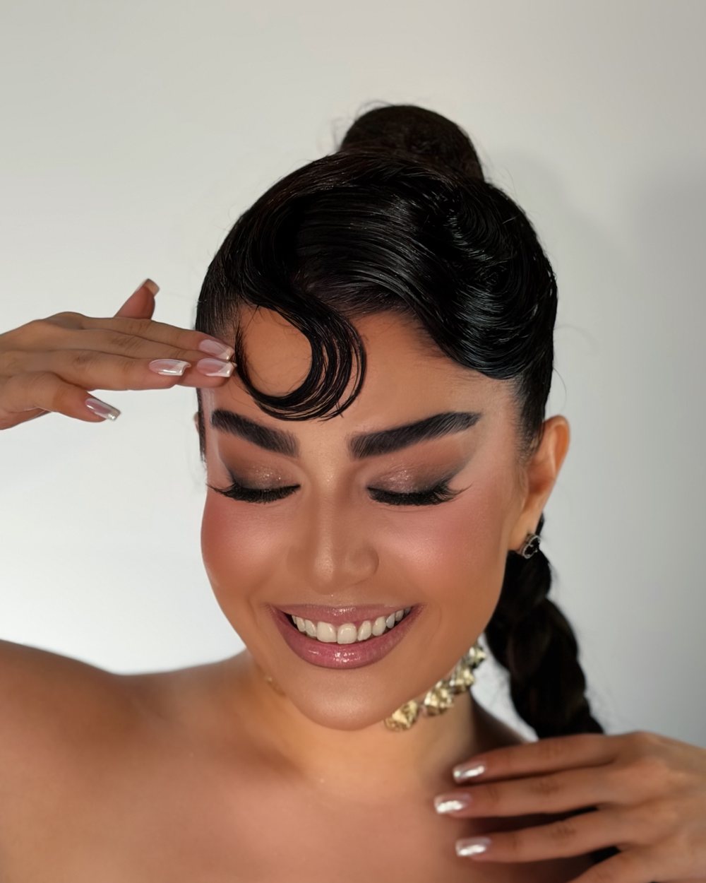Sanaz, the artist behind Sani Touch